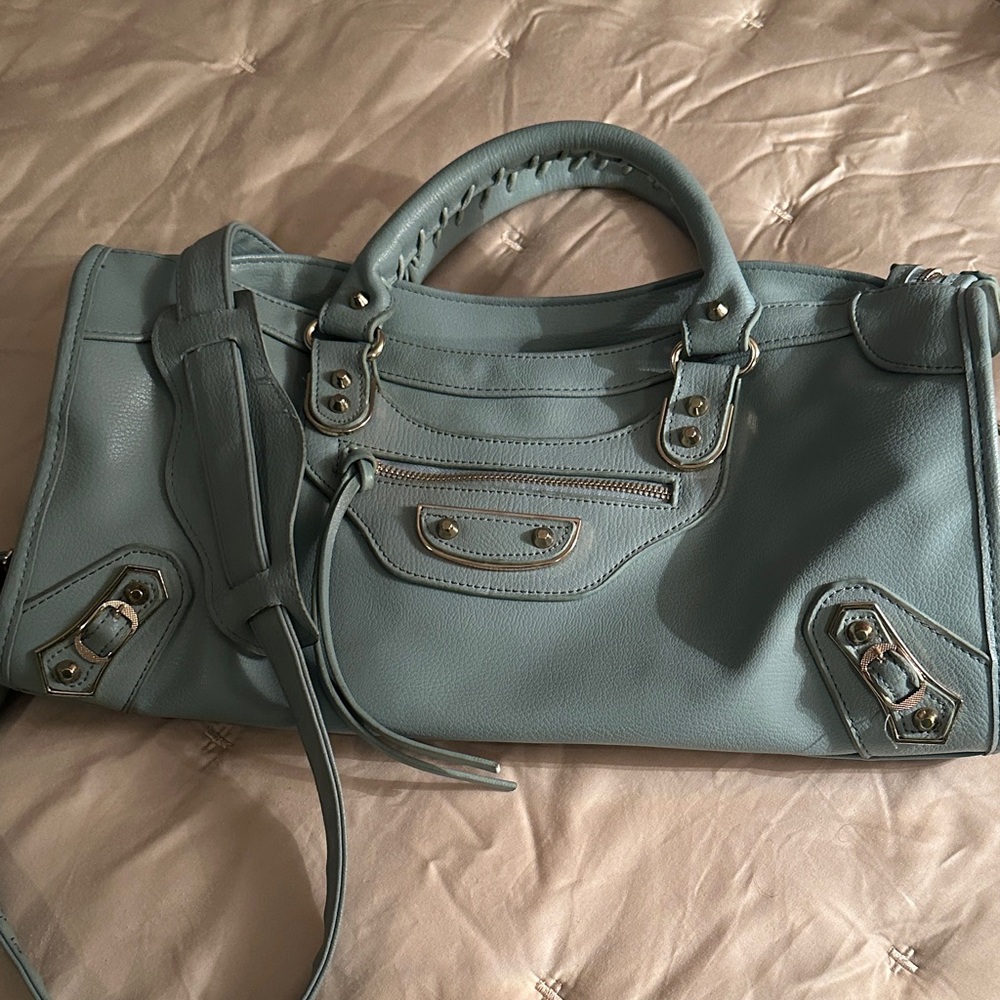 Large Elegant Blue Handbag